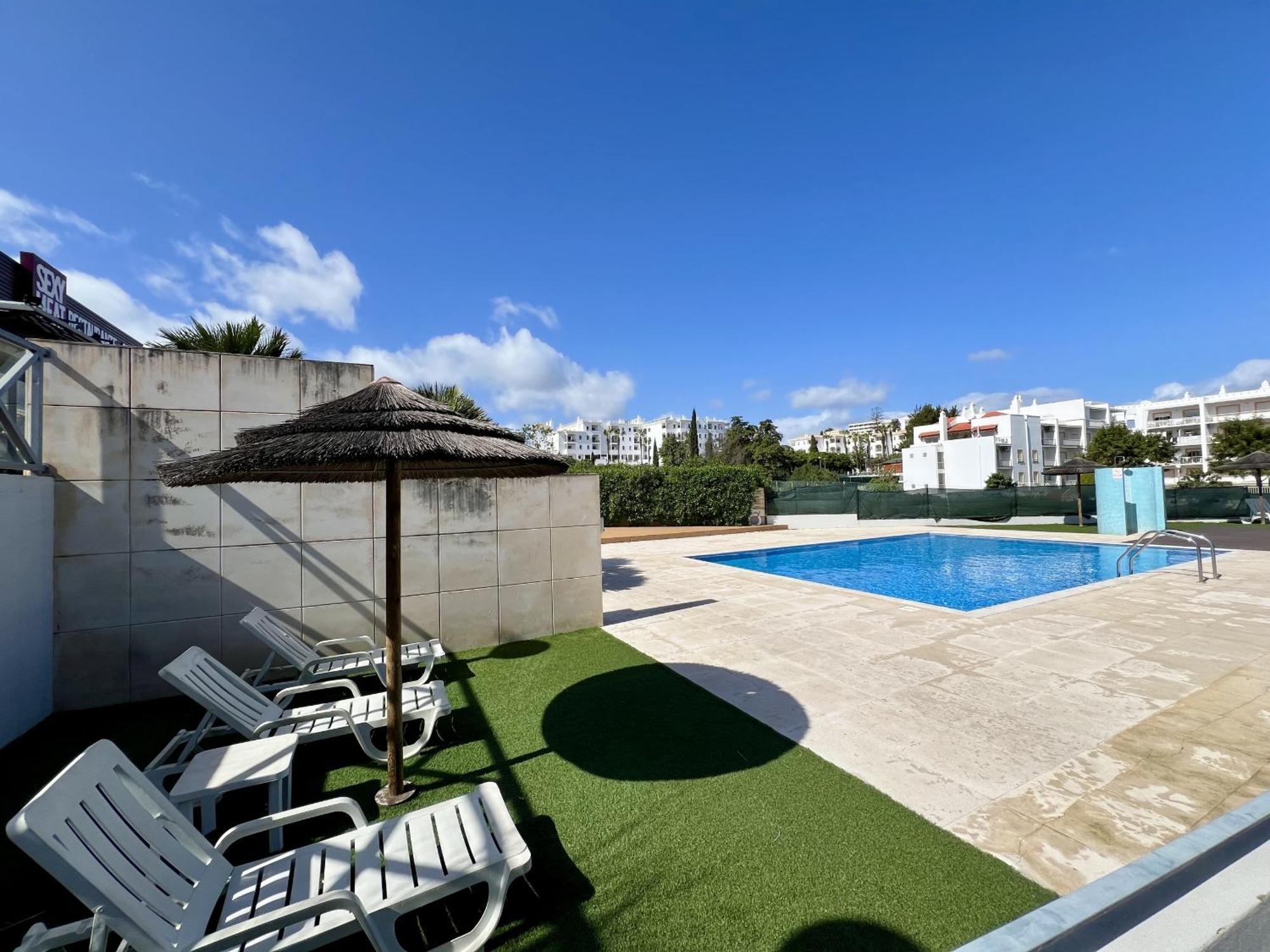 Albufeira Modern 2 With Pool By Homing Apartment Exterior photo